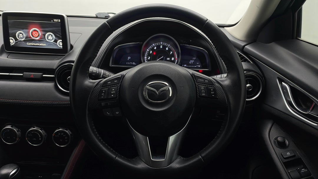 2015 Mazda CX-3 Akari (fwd), Automatic, 111719 km, Steering Wheel Close-up