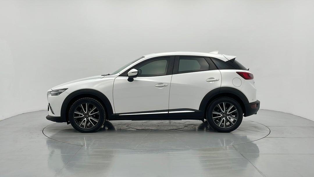 2015 Mazda CX-3 Akari (fwd), Automatic, 111719 km, Left Side View