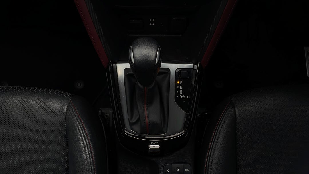 2015 Mazda CX-3 Akari (fwd), Automatic, 111719 km, Gear Lever 