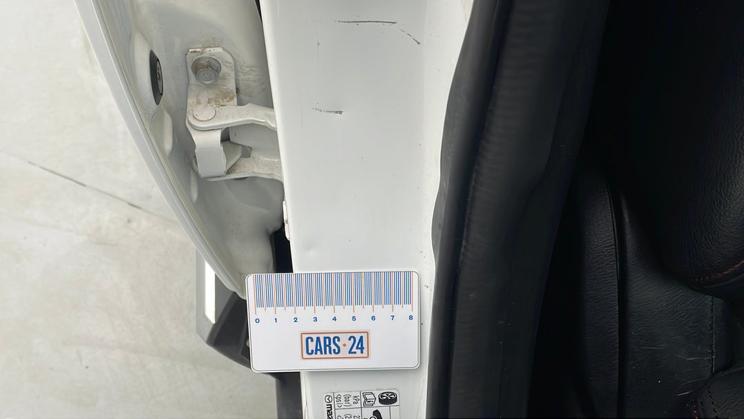 2015 Mazda CX-3 Akari (fwd), Automatic, 111719 km, Door Sills Front RHS Dent