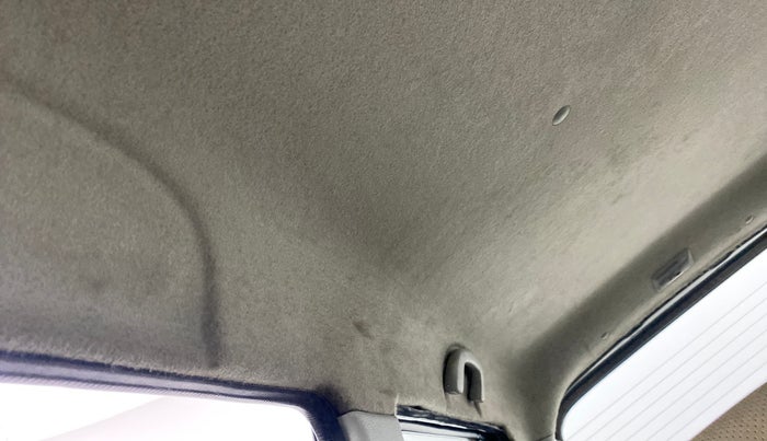 2016 Maruti Wagon R 1.0 VXI, Petrol, Manual, 66,122 km, Ceiling - Roof lining is slightly discolored