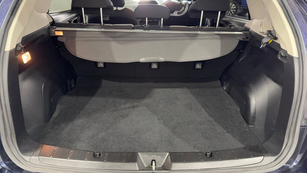 2018 Subaru Impreza 2.0i (awd), Automatic, 63367 km, Boot Inside View
