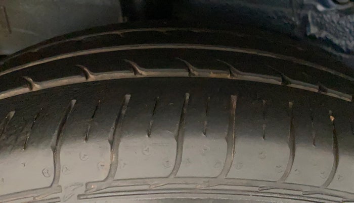 2018 Maruti Celerio ZXI AMT (O), Petrol, Automatic, 80,488 km, Right Rear Tyre Tread