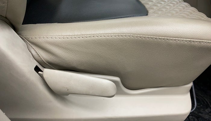 2018 Maruti Celerio ZXI AMT (O), Petrol, Automatic, 80,488 km, Driver Side Adjustment Panel