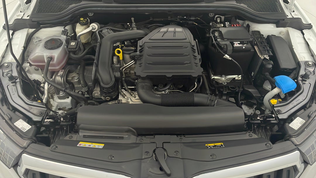 Open Bonnet (Engine)