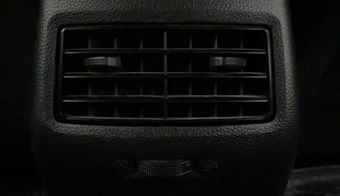 2015 Hyundai Elite i20 ASTA 1.2 (O), Petrol, Manual, 99,791 km, Rear AC Vents