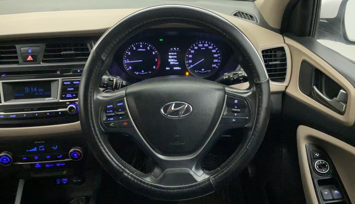 2015 Hyundai Elite i20 ASTA 1.2 (O), Petrol, Manual, 99,791 km, Steering Wheel Close Up