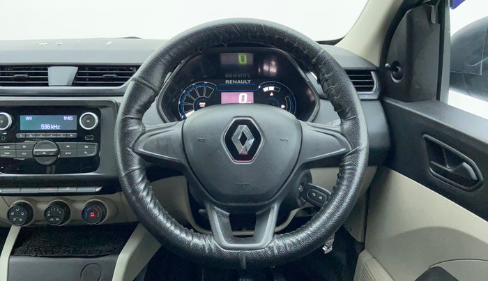 2022 Renault TRIBER RXL MT, Petrol, Manual, 6,876 km, Steering Wheel Close Up