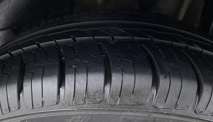 2017 Tata TIGOR XZ 1.2 REVOTRON OPT, Petrol, Manual, 65,590 km, Left Rear Tyre Tread