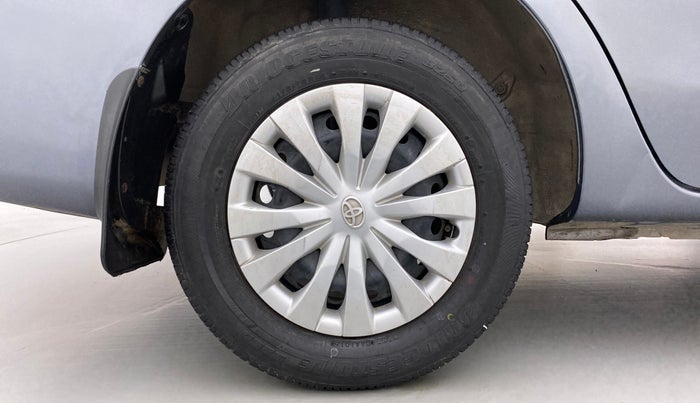 2016 Toyota Etios G, Petrol, Manual, 31,073 km, Right Rear Wheel