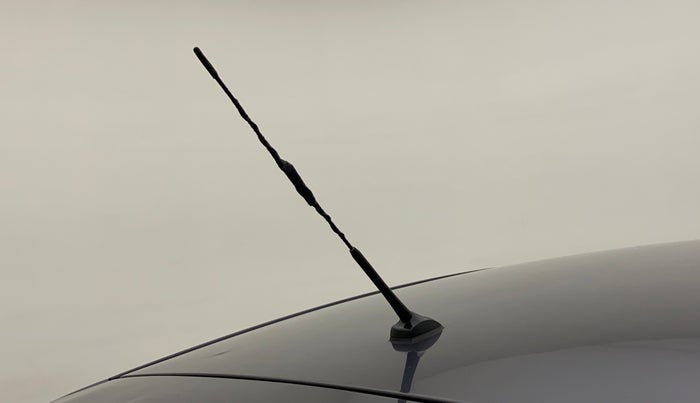 2015 Hyundai Elite i20 MAGNA 1.2, Petrol, Manual, 38,860 km, Roof - Antenna has minor damage