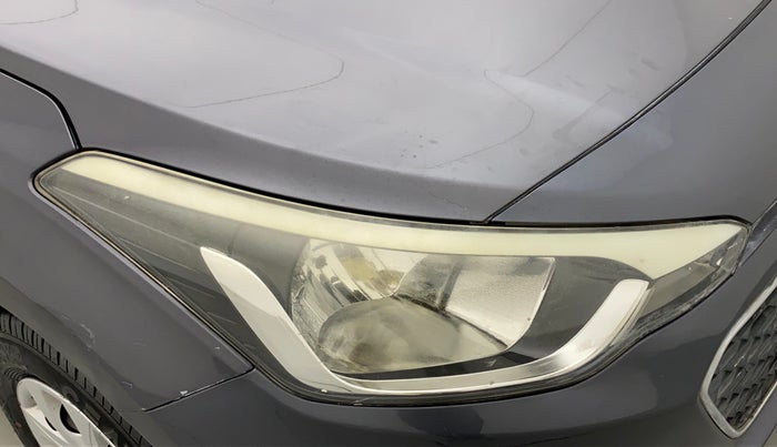 2015 Hyundai Elite i20 MAGNA 1.2, Petrol, Manual, 38,860 km, Right headlight - Minor scratches