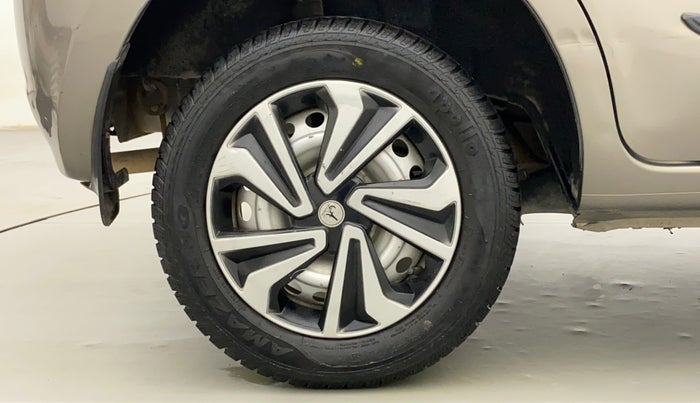 2018 Datsun Go A EPS, Petrol, Manual, 35,700 km, Right Rear Wheel