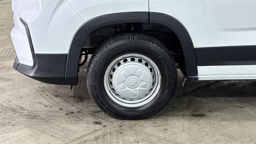 2022 LDV Deliver 9 Lwb Mid Roof, Automatic, 33390 km, Left Front Wheel