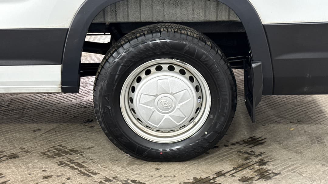 2022 LDV Deliver 9 Lwb Mid Roof, Automatic, 33390 km, Left Rear Wheel