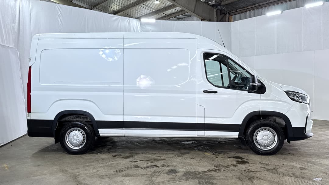 2022 LDV Deliver 9 Lwb Mid Roof, Automatic, 33390 km, Right Side View