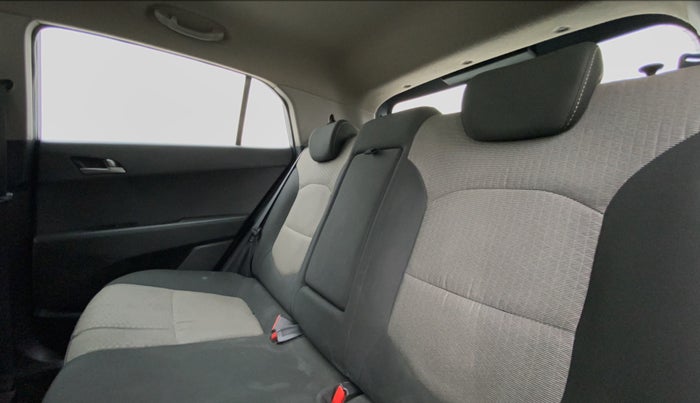 2016 Hyundai Creta 1.6 SX CRDI, Diesel, Manual, Right Side Rear Door Cabin