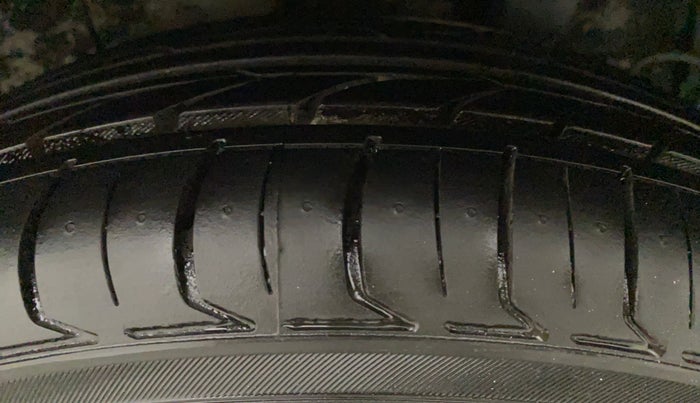 2014 Hyundai Xcent S AT 1.2 (O), Petrol, Automatic, 22,292 km, Left Rear Tyre Tread