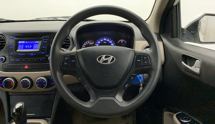 2014 Hyundai Xcent S AT 1.2 (O), Petrol, Automatic, 22,292 km, Steering Wheel Close Up