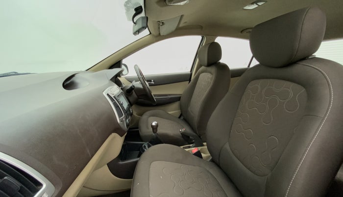2011 Hyundai i20 ASTA 1.2, Petrol, Manual, 39,659 km, Right Side Front Door Cabin