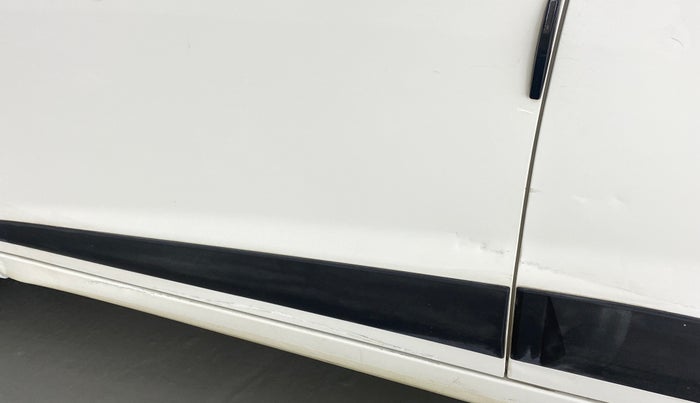 2015 Hyundai Grand i10 SPORTZ 1.2 KAPPA VTVT, Petrol, Manual, 23,308 km, Front passenger door - Slightly dented