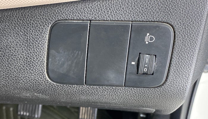 2015 Hyundai Grand i10 SPORTZ 1.2 KAPPA VTVT, Petrol, Manual, 23,308 km, Dashboard - Headlight height adjustment not working