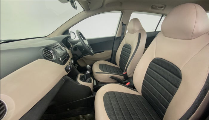 2015 Hyundai Grand i10 SPORTZ 1.2 KAPPA VTVT, Petrol, Manual, 23,308 km, Right Side Front Door Cabin