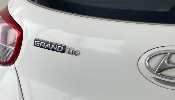 2015 Hyundai Grand i10 SPORTZ 1.2 KAPPA VTVT, Petrol, Manual, 23,308 km, Dicky (Boot door) - Slightly dented