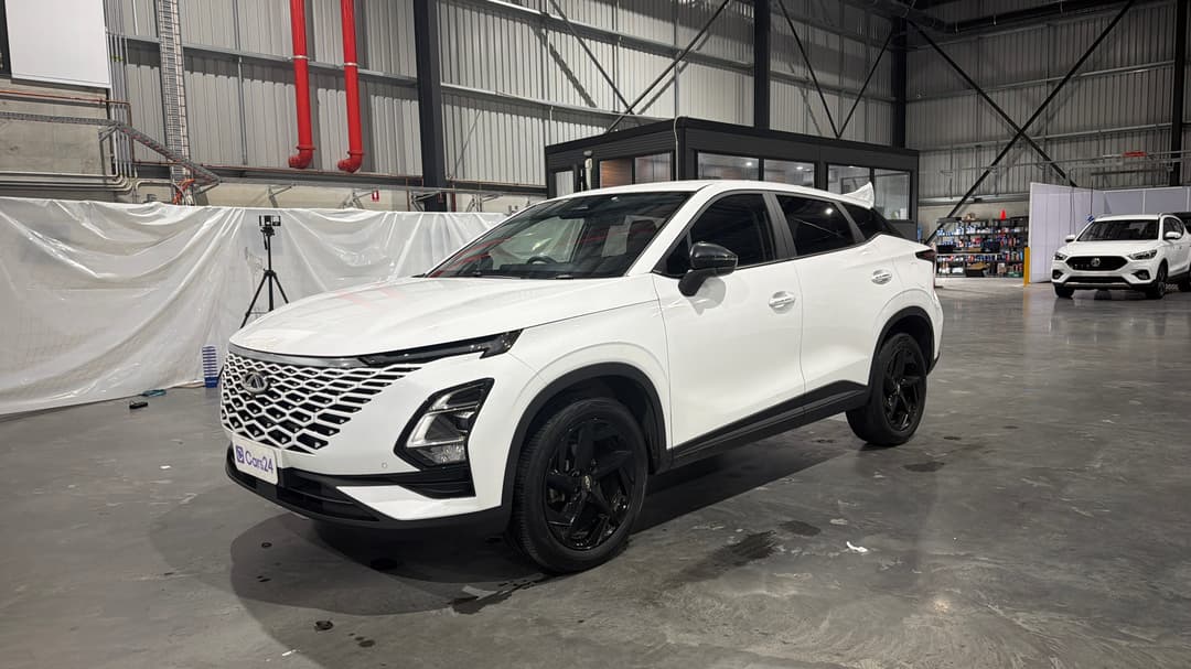 2023 Chery Omoda 5 Bx (basic Version), Automatic, 27715 km, Left Front Diagonal (45- Degree) View