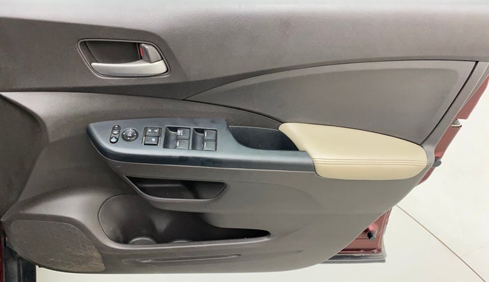 2013 Honda CRV 2.4L 4WD AVN AT, Petrol, Automatic, 1,13,035 km, Driver Side Door Panels Control