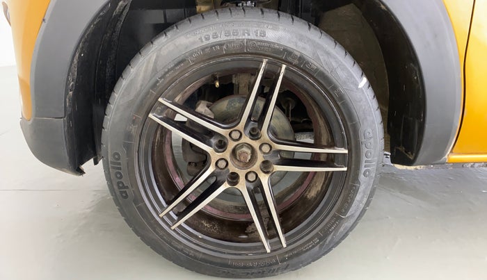 2019 Renault TRIBER RXE MT PETROL, Petrol, Manual, 12,758 km, Left Front Wheel