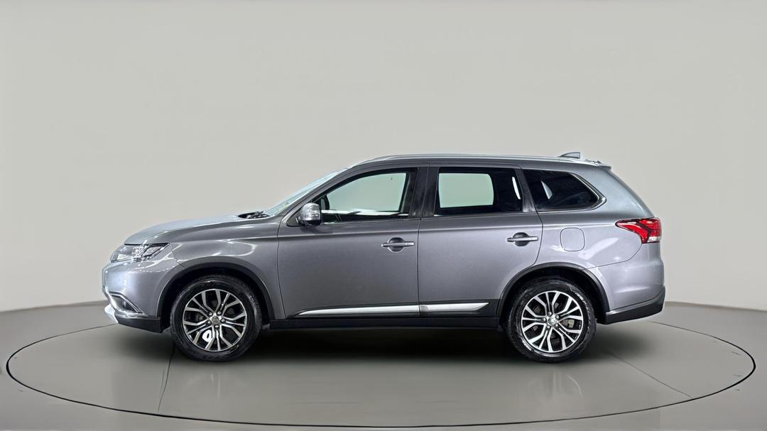 2017 Mitsubishi Outlander Ls (4x2), Automatic, 96690 km, Left Side View