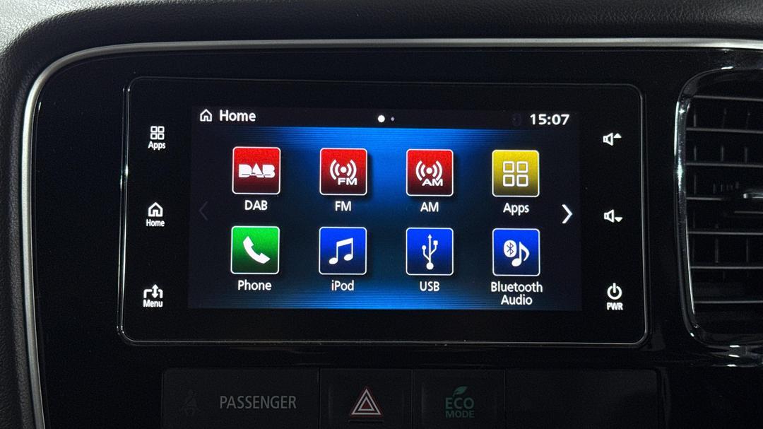 2017 Mitsubishi Outlander Ls (4x2), Automatic, 96690 km, Infotainment System