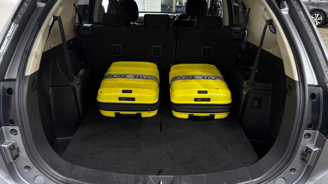 2017 Mitsubishi Outlander Ls (4x2), Automatic, 96690 km, Boot Inside View with Luggage