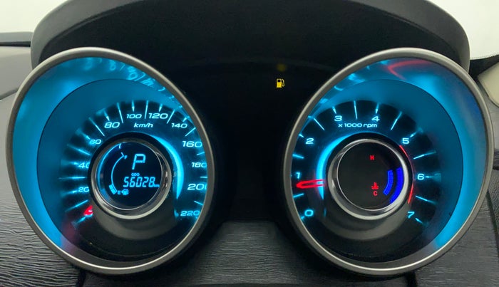 2018 Mahindra XUV500 W9 AT, Diesel, Automatic, 56,379 km, Odometer Image