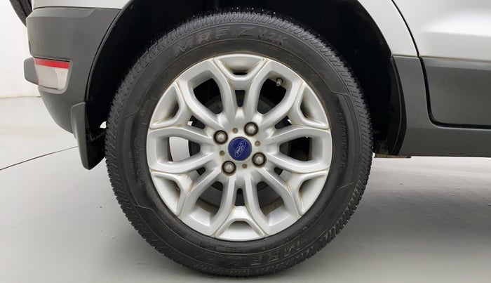 2016 Ford Ecosport 1.5 TITANIUM TI VCT AT, Petrol, Automatic, 23,486 km, Right Rear Wheel