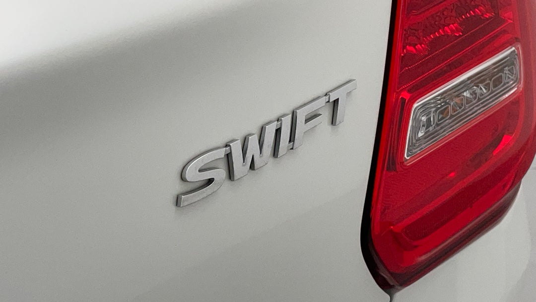 Badge (Boot Right Side)