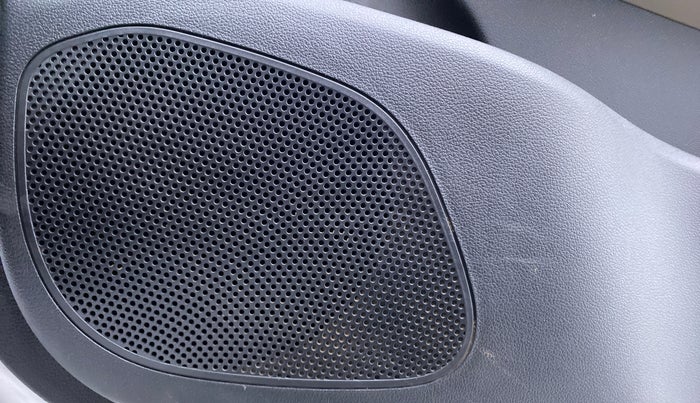 2017 Hyundai Verna 1.6 E VTVT, Petrol, Manual, 22,495 km, Speaker