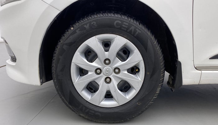 2015 Hyundai Elite i20 SPORTZ 1.2, Petrol, Manual, 69,055 km, Left Front Wheel