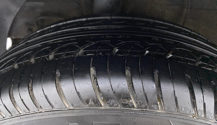 2015 Hyundai Elite i20 SPORTZ 1.2, Petrol, Manual, 69,055 km, Right Rear Tyre Tread