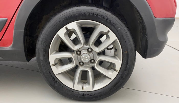2017 Hyundai i20 Active 1.2 SX, Petrol, Manual, 88,078 km, Left Rear Wheel