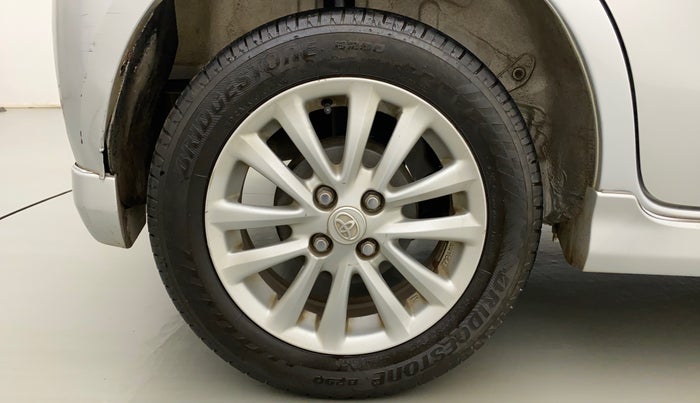 2011 Toyota Etios Liva VX, Petrol, Manual, 35,131 km, Right Rear Wheel