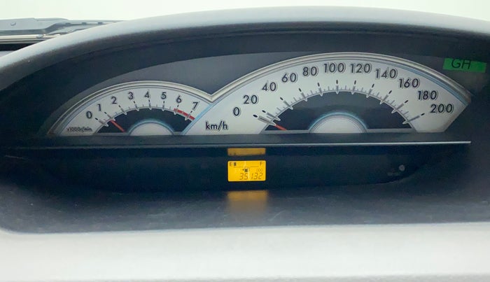 2011 Toyota Etios Liva VX, Petrol, Manual, 35,131 km, Odometer Image