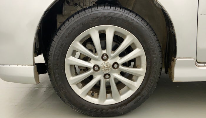 2011 Toyota Etios Liva VX, Petrol, Manual, 35,131 km, Left Front Wheel