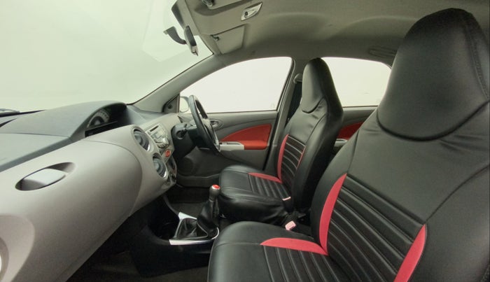 2011 Toyota Etios Liva VX, Petrol, Manual, 35,131 km, Right Side Front Door Cabin