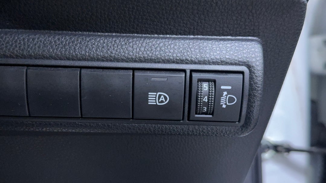 2024 Toyota Corolla Ascent Sport + Conv Pk Hybrid, Automatic, 23831 km, Utility Switches/Buttons