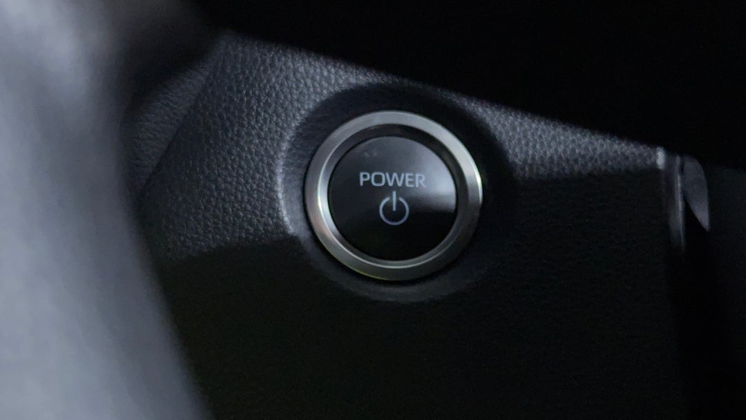 2024 Toyota Corolla Ascent Sport + Conv Pk Hybrid, Automatic, 23831 km, Keyless / Button Start