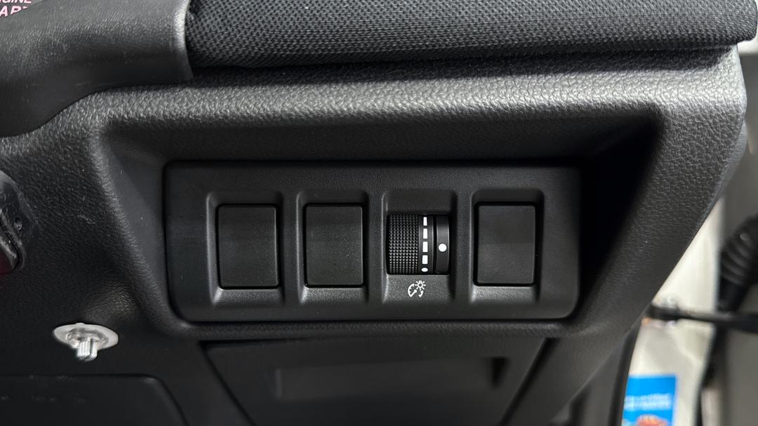2021 Subaru Outback AWD, Automatic, 85753 km, Utility Switches/Buttons