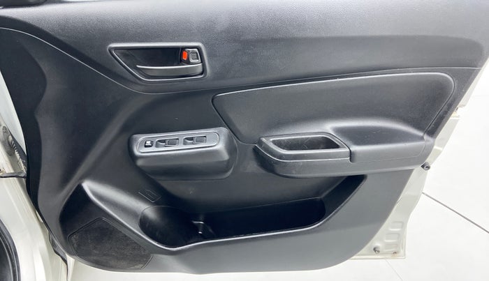 2019 Maruti Swift LXI D, Petrol, Manual, 24,592 km, Driver Side Door Panels Control