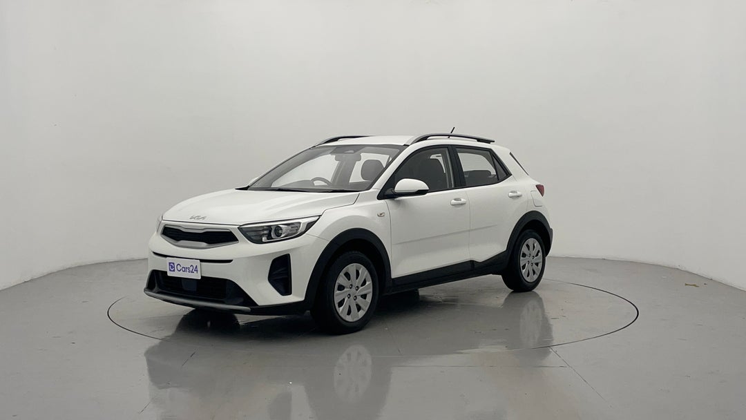 Left Front Diagonal (45- Degree) View